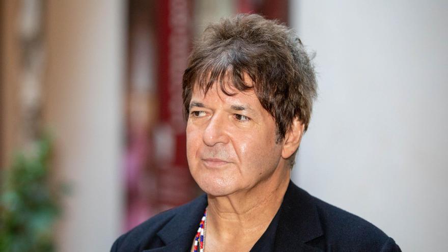 Clem Burke: "La batería es es latido de la música"