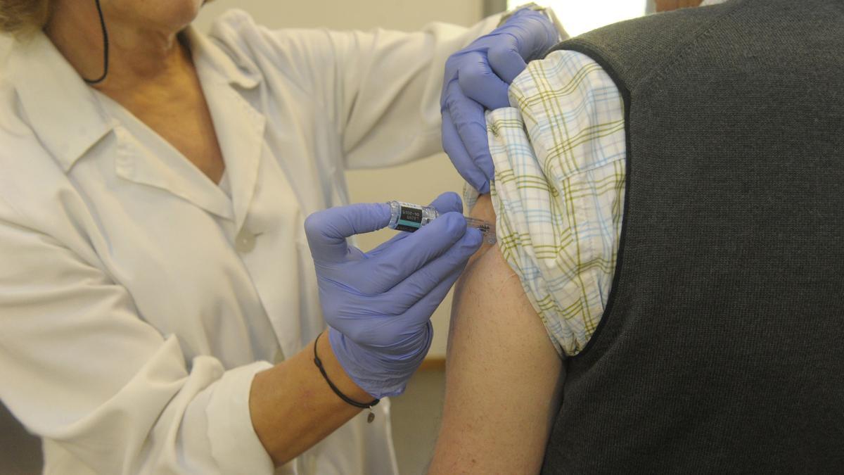 La Comunitat Valenciana ha administrado un total de 771.200 dosis de la vacuna contra el coronavirus.