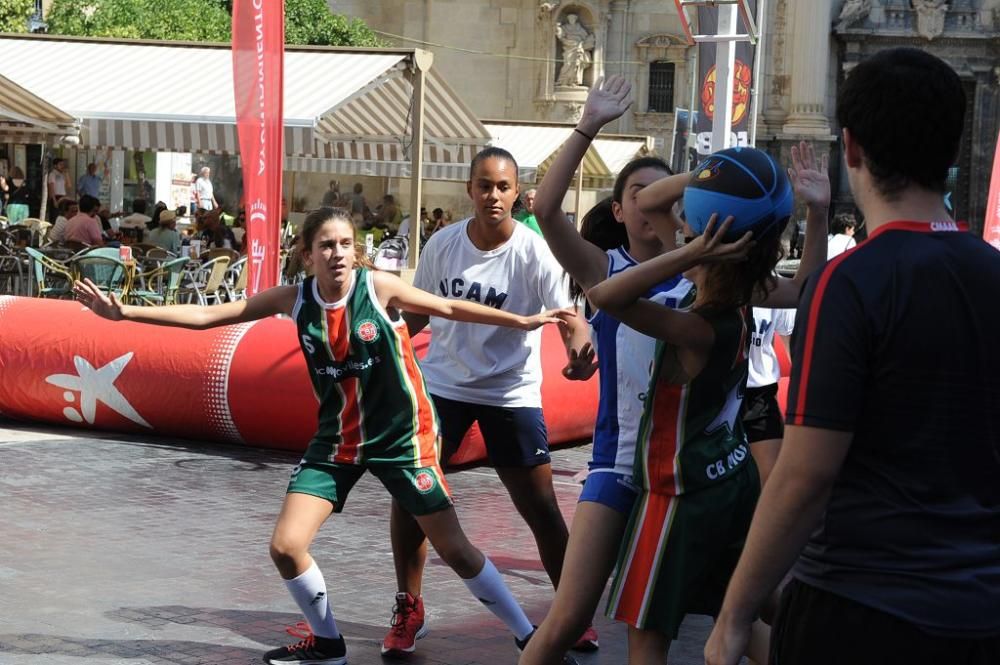 Baloncesto 3x3 en la Plaza Belluga