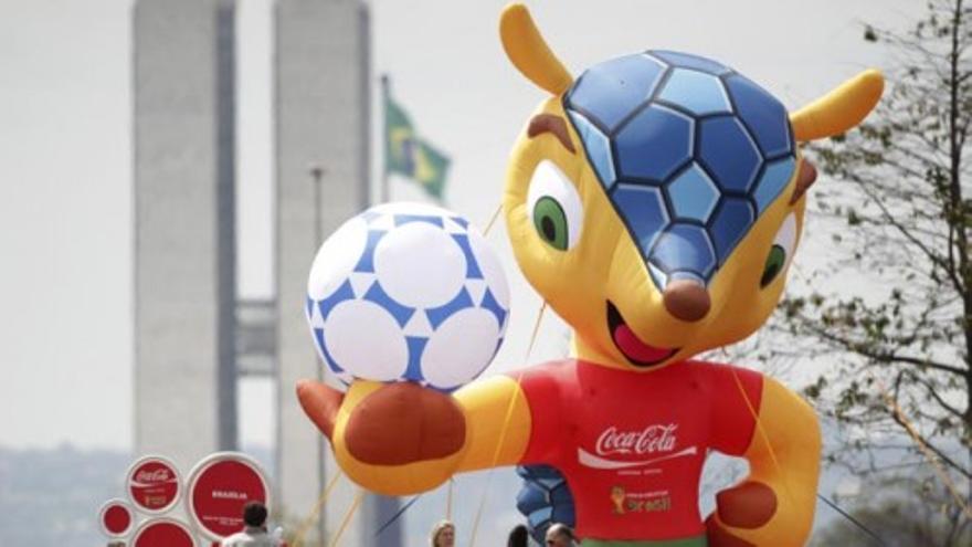 Brasil elige a un armadillo como mascota del Mundial 2014