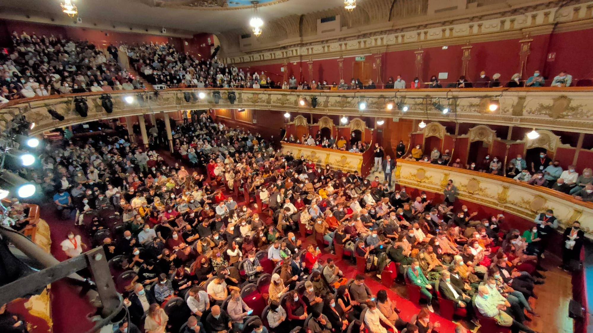 Acto de Oltra, Díaz y Colau en València