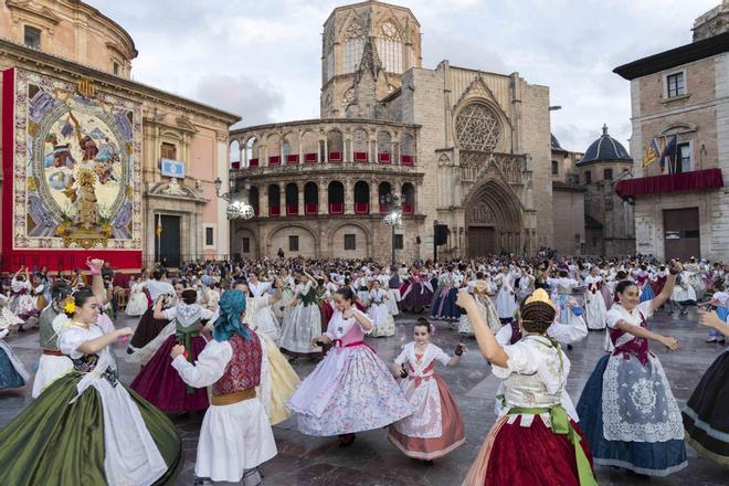 La dansà infantil, en imágenes