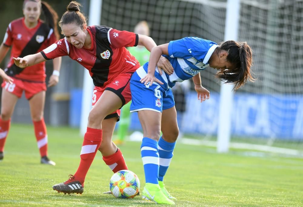 El equipo coruñés, superior, golpea tras el descanso con tantos de Peke, Gaby y Maya Solo el todopoderoso Barça, que hoy visita Huelva, puede igualar sus 13 puntos.