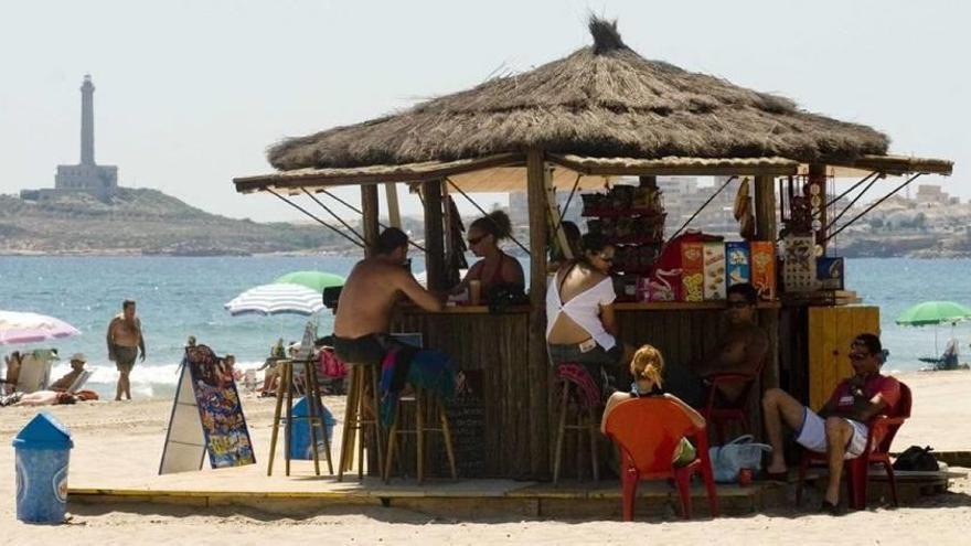 El Ayuntamiento tiene vía libre para adjudicar los chiringuitos de las playas