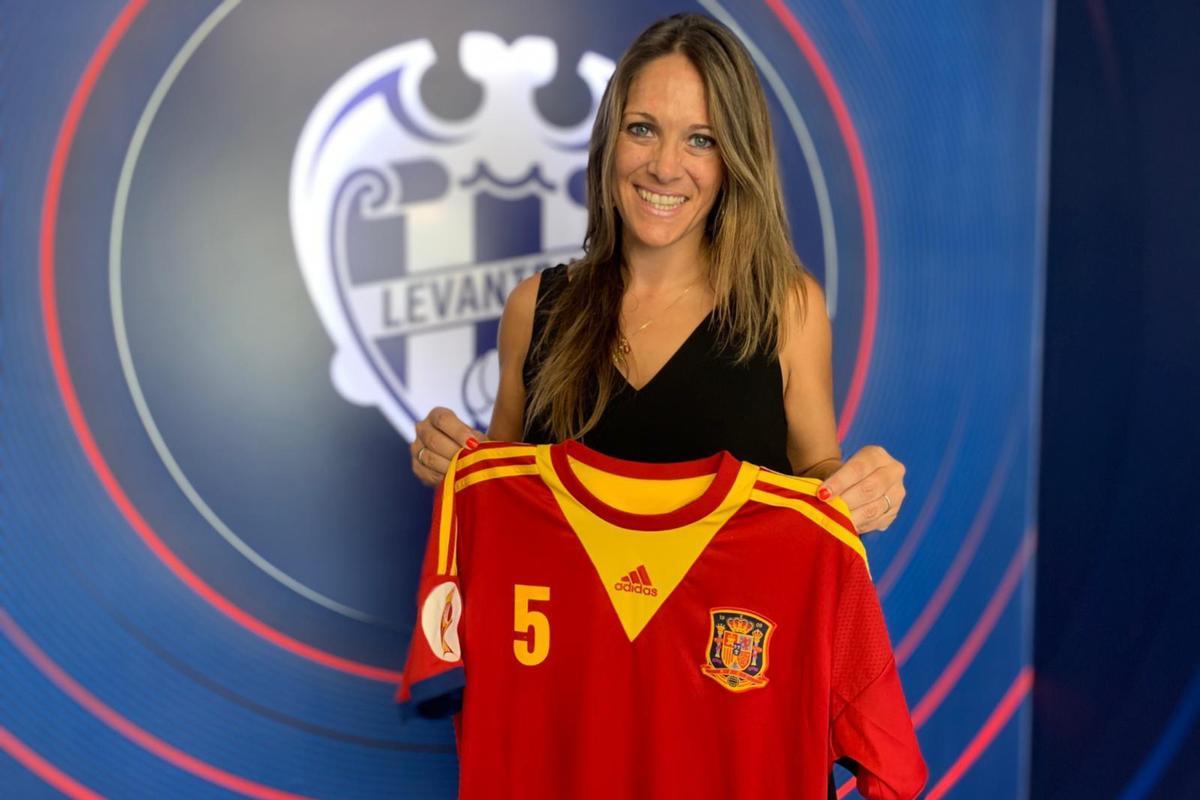 Ruth García podría reforzar la dirección del fútbol femenino en la RFEF