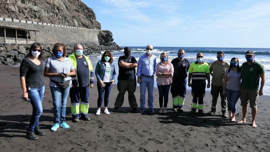 Liberan tres tortugas bobas en Timijiraque (El Hierro)