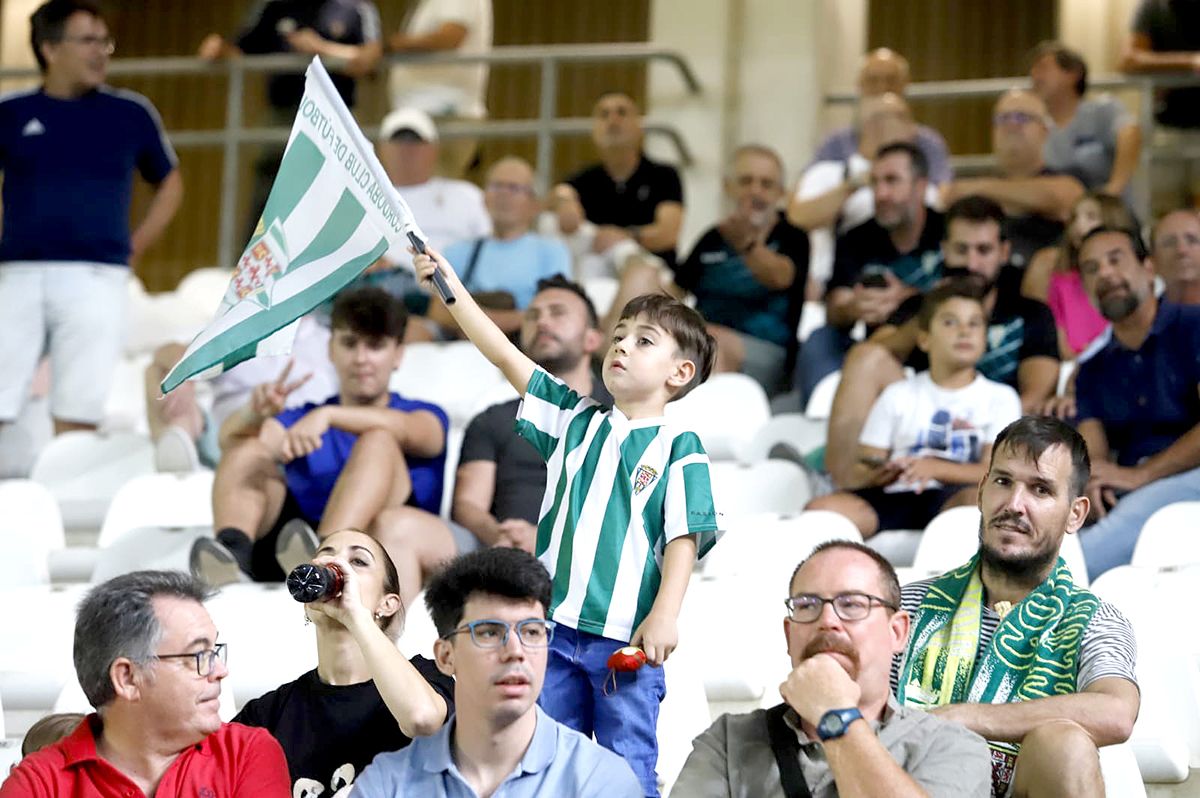 Las imágenes de la afición del Córdoba CF - Rayo Majadahonda