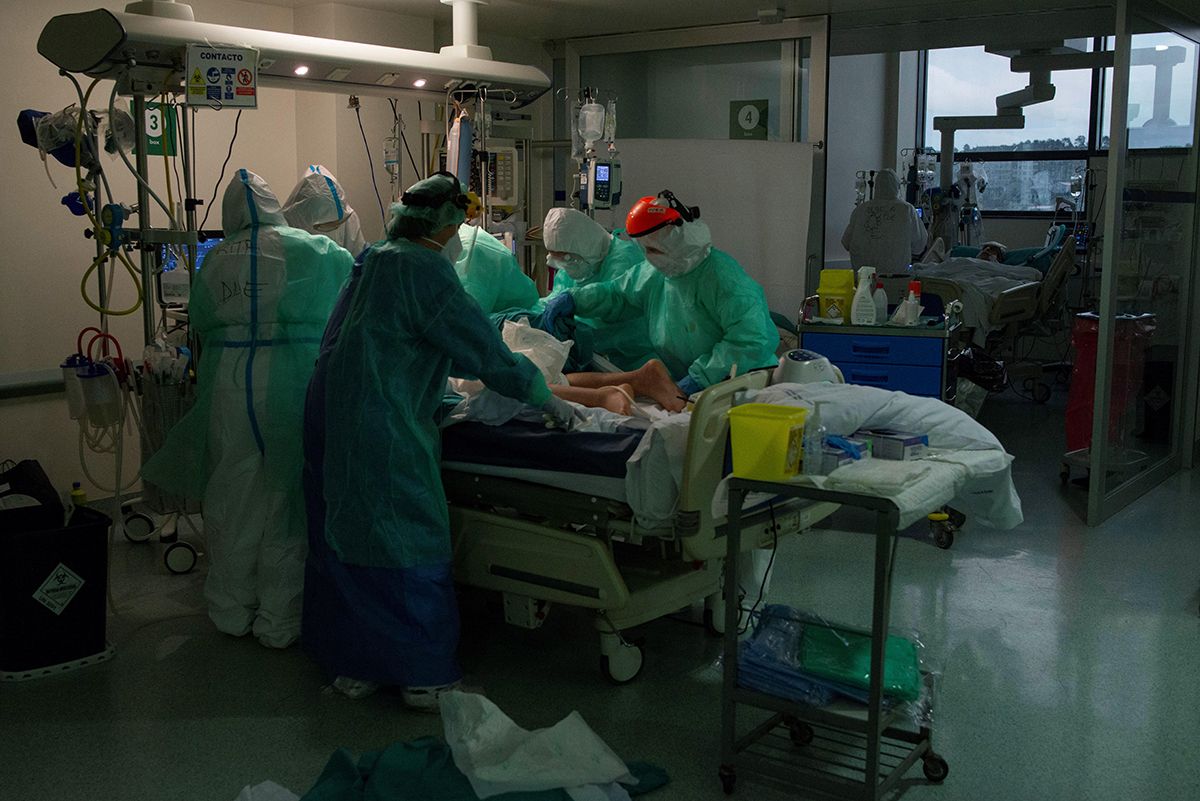 En el interior de una uci del hospital de Ourense