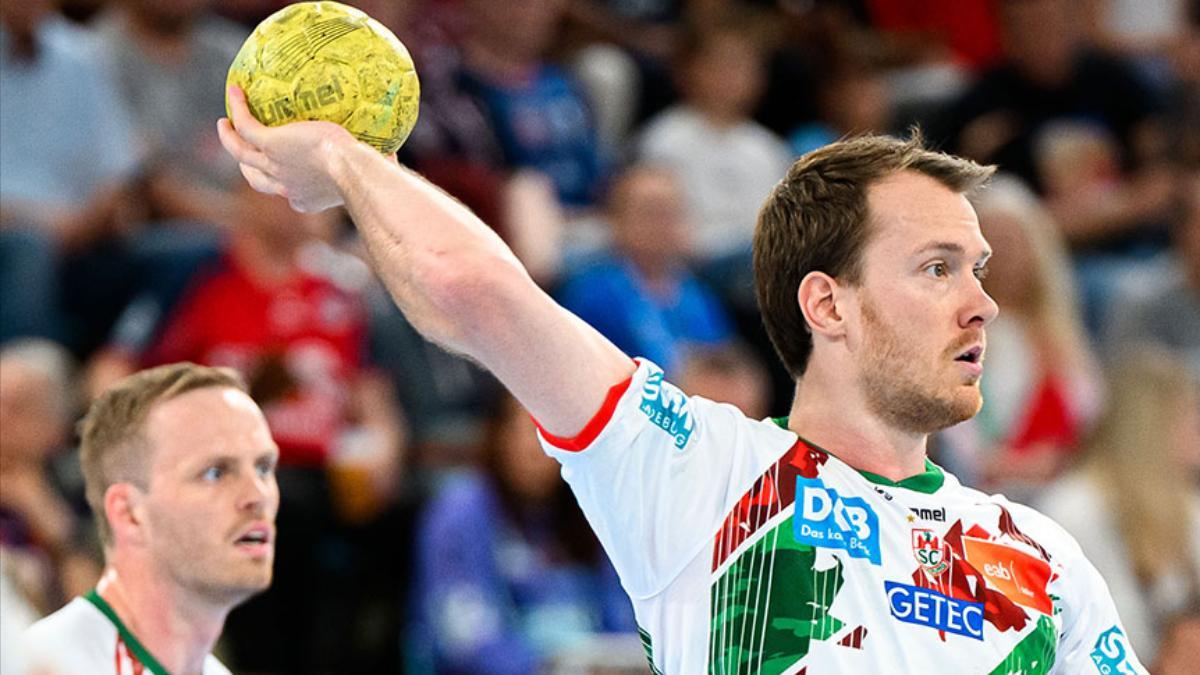 Felix Claar, con Magnusson en segundo plano