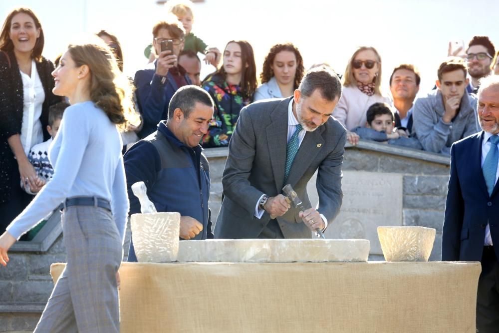 Poreñu celebra el Pueblo Ejemplar con los Reyes