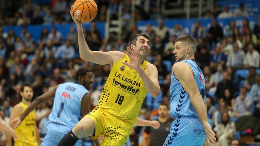 El Canarias recupera su DNI y se pasea en Lugo (96-108)
