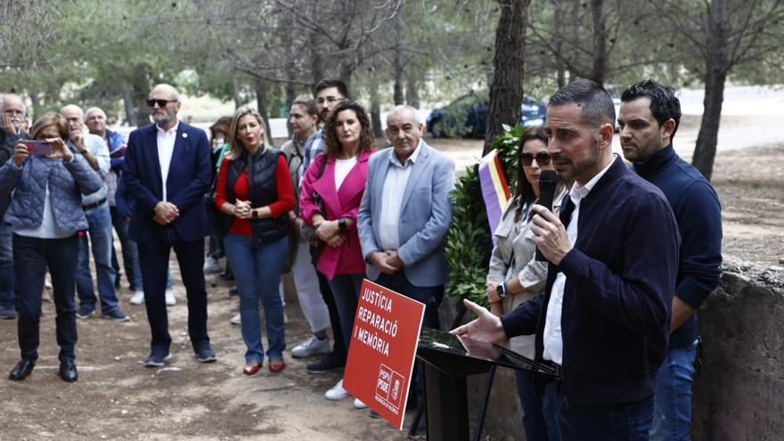 Homenaje a las víctimas del franquismo en Paterna