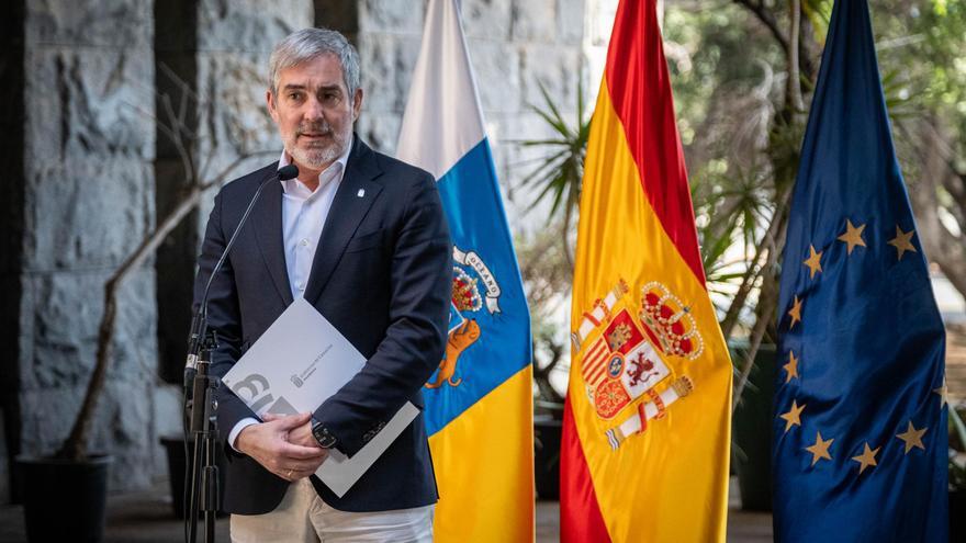 Clavijo valora el acuerdo sobre el reparto de los menores migrantes