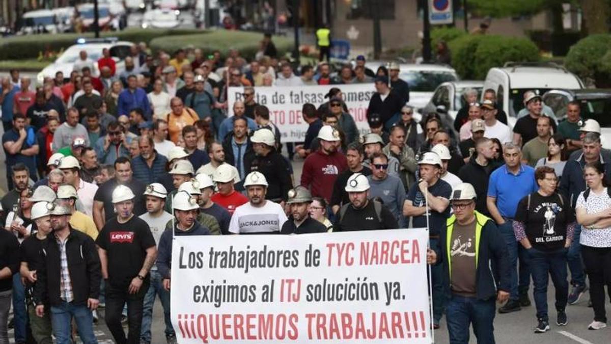 Manifestación de los trabajadores de Tyc Narcea en Oviedo del pasado mes de abril.