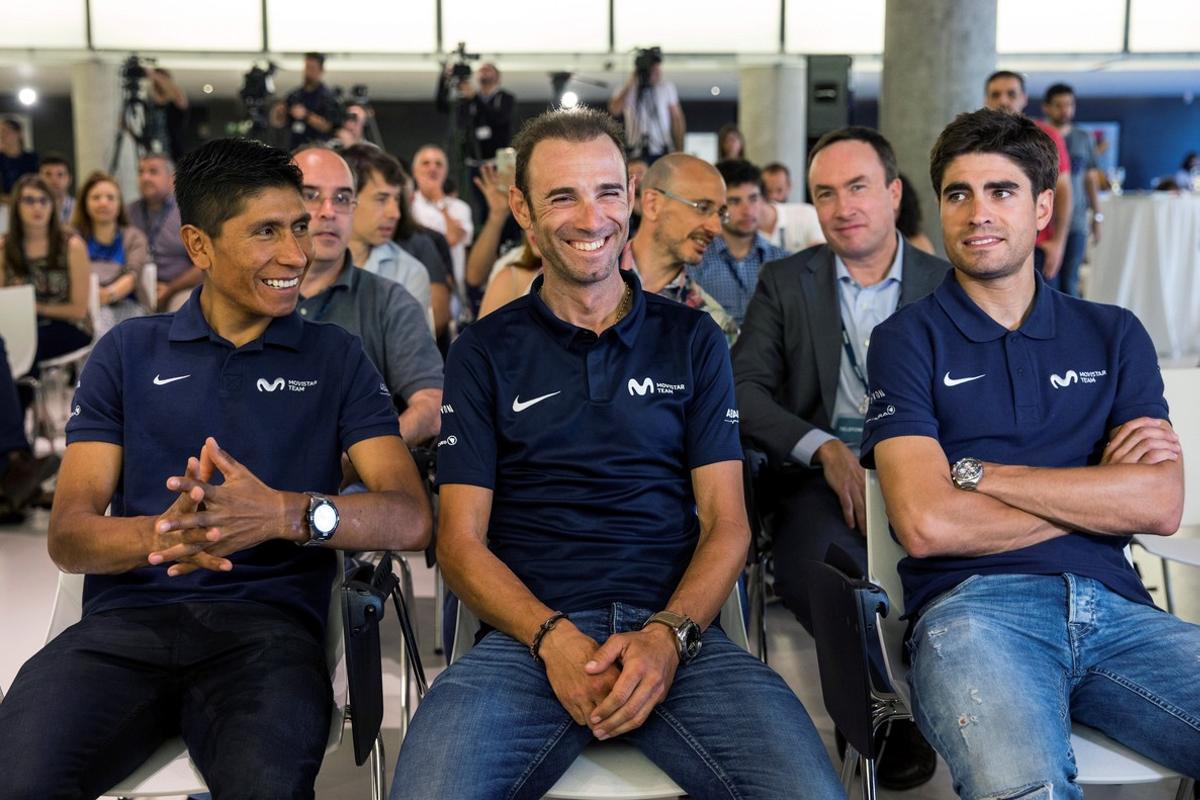 GRAF2262. MADRID, 18/06/2018.- Los ciclistas Nairo Quintana, Alejandro Valverde y Mikel Landa (i a d), durante la presentación del equipo Movistar para el próximo Tour de Francia, esta mañana en Madrid. EFE / Rodrigo Jimenez