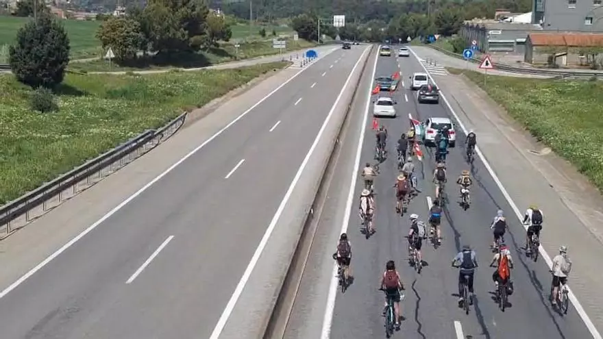 Una marxa lenta de Santpedor a Sallent és la primera acció de la protesta contra ICL