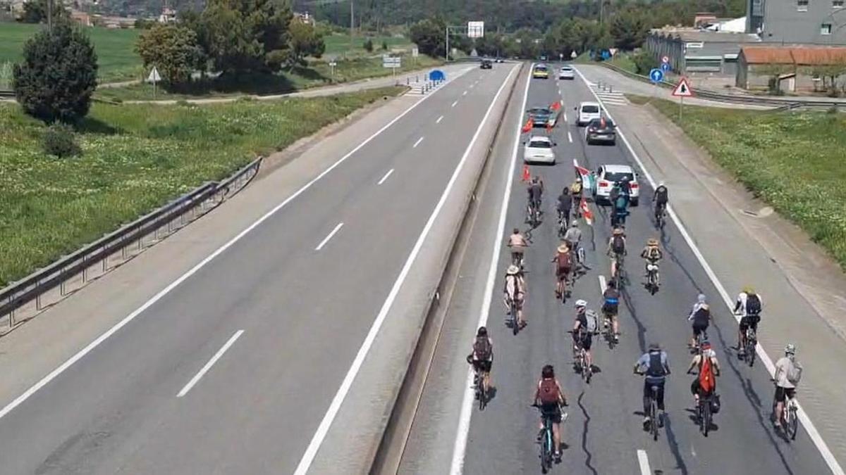 Una marxa lenta de Santpedor a Sallent és la primera acció de la protesta contra ICL