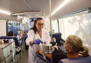 Donación de sangre en A Coruña: «El verano son fechas complicadas. Es un ‘tetris’ diario»