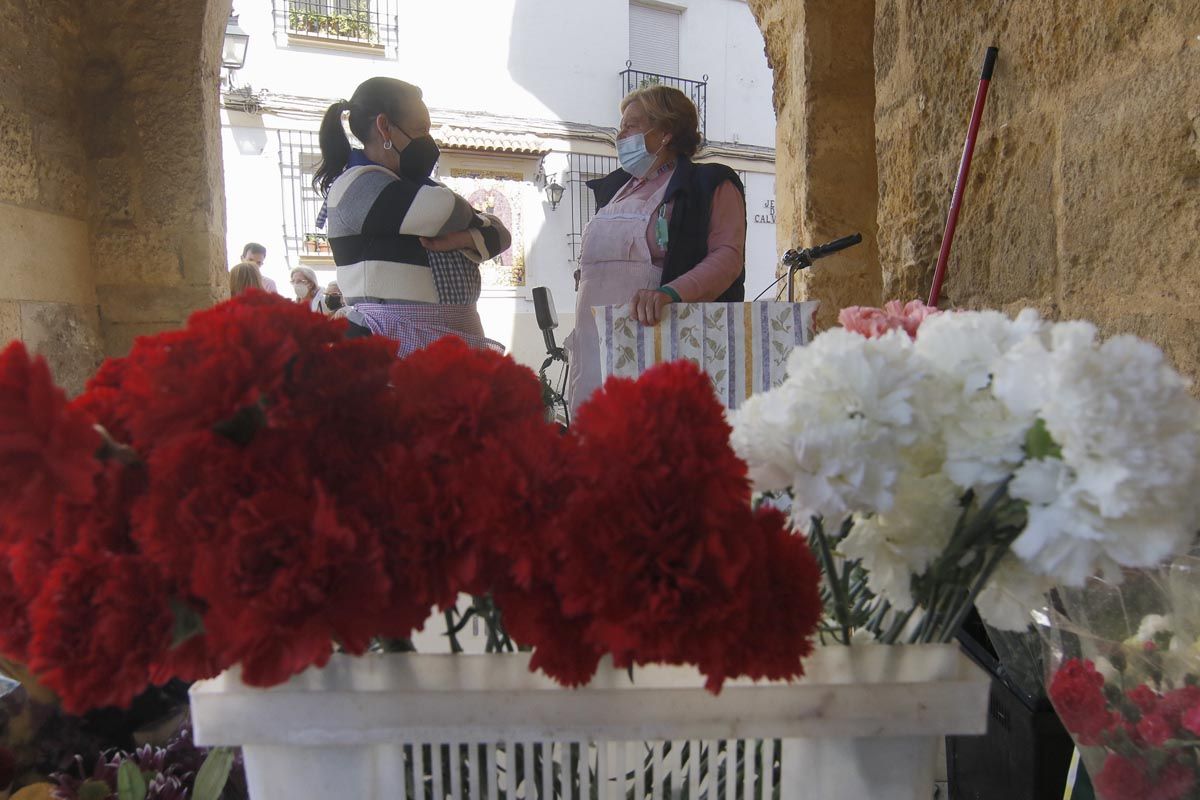 Martes y trece en San Lorenzo, colas para visitar a la Virgen de los Remedios