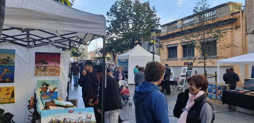 Milers de persones omplen el Barri Vell de Girona per Tots Sants - Fires de Girona 2018