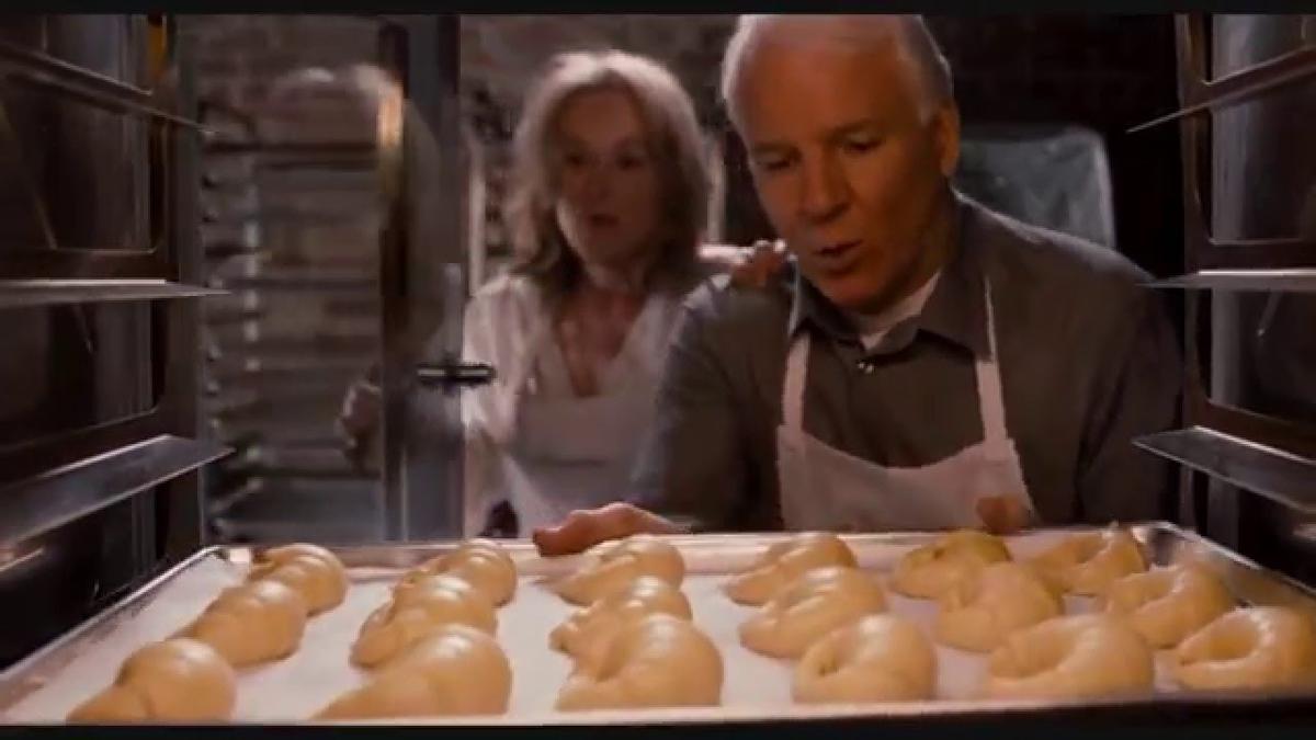 Meryl Streep y Steve Martin, horneando croissants.