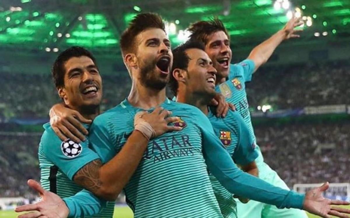 Piqué celebra el segundo tanto del Barcelona