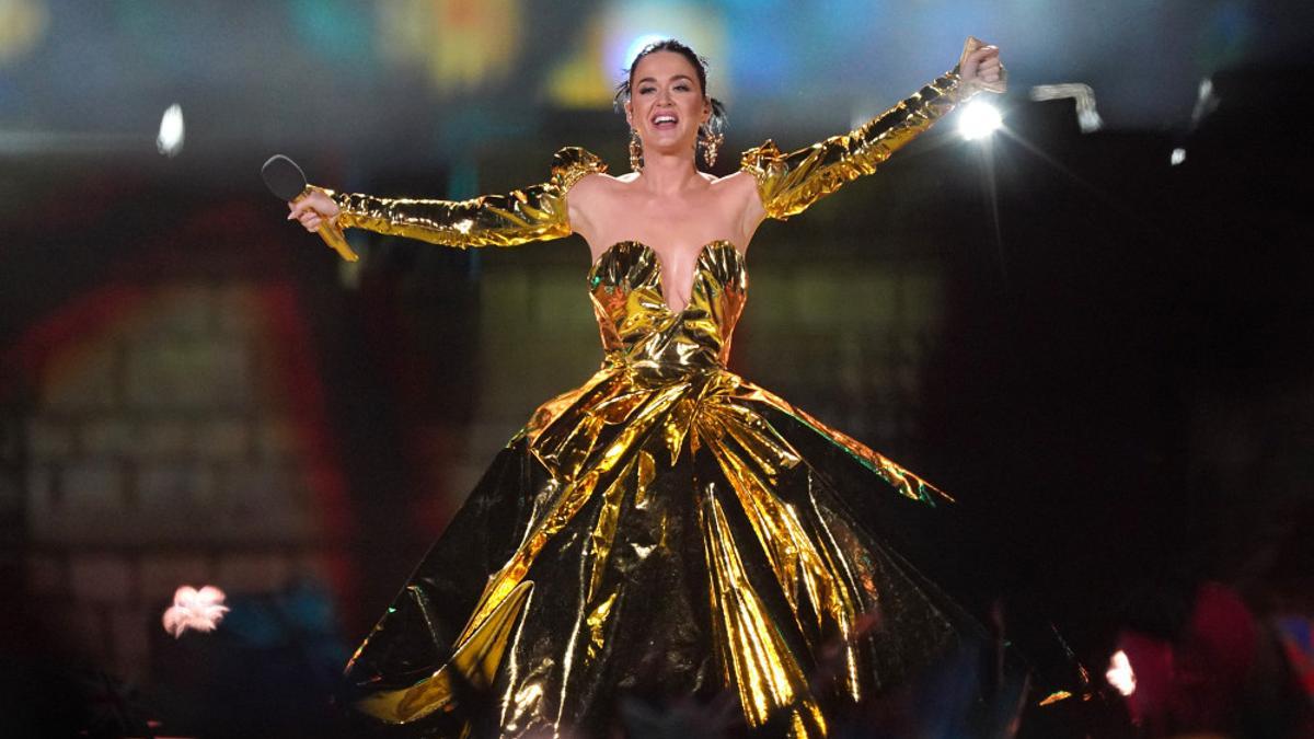 Katy Perry vuelve a beber alcohol tras tres meses de sobriedad