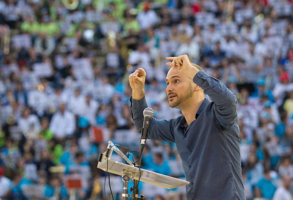 Una clase musical multitudinaria bate el Guinness World Records en Alicante