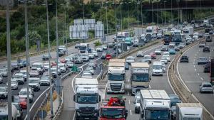 Cinc anys sense peatges tensen l’AP-7: un 33% més de morts i un 40% més d’avaries