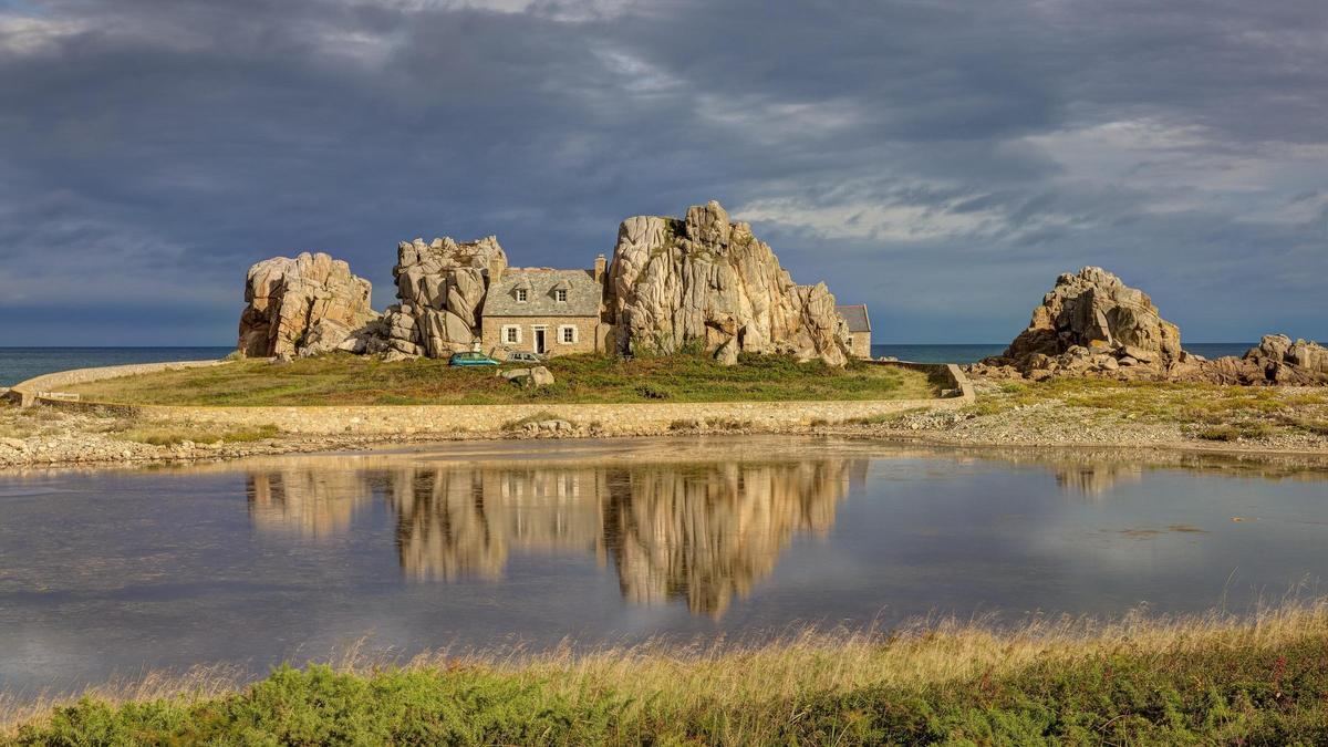 La casa entre rocas: el lugar más escénico de la Bretaña francesa