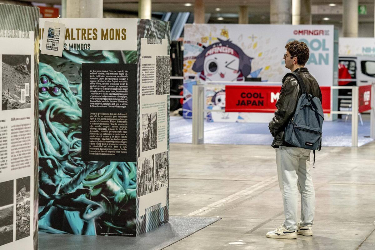 Barcelona 04/12/2025 Preparativos en el salón del manga que se inaugura mañana en la Fira de Gran Via En la foto, exposición de Gou Tanabe Fotografía de Ferran Nadeu