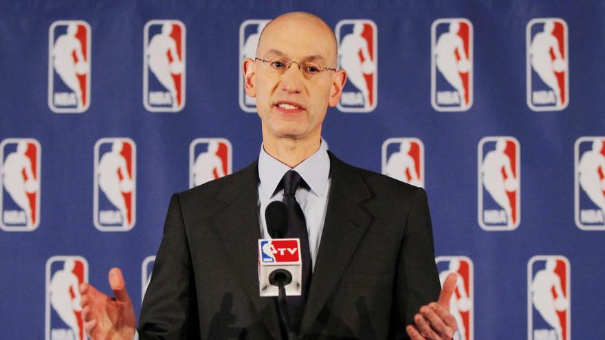 El comisionado de la NBA, Adam Silver.