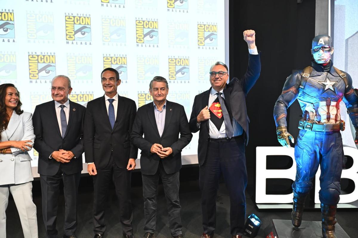 Autoridades andaluzas y malagueñas durante la presentación, este jueves, de la San Diego Comic-Con de Málaga en Madrid.