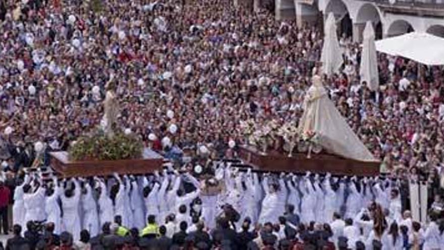 Todos los cambios de la Pasión 2012 de Cáceres