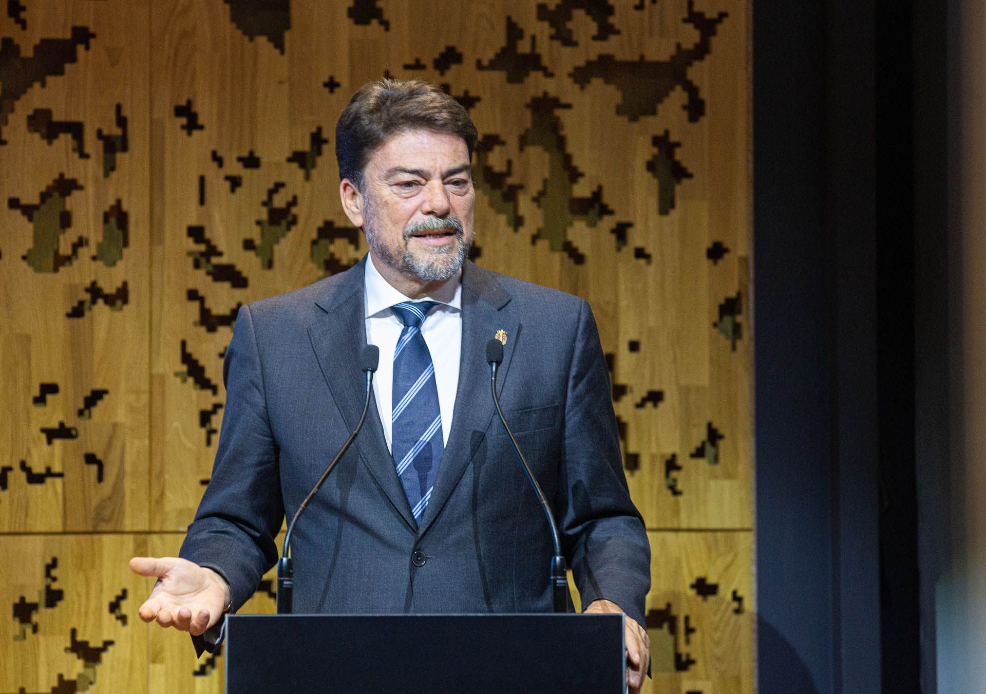 Presentación de las candidaturas de Alicante y Elche a las Agencias de Inteligencia Artificial y la Espacial