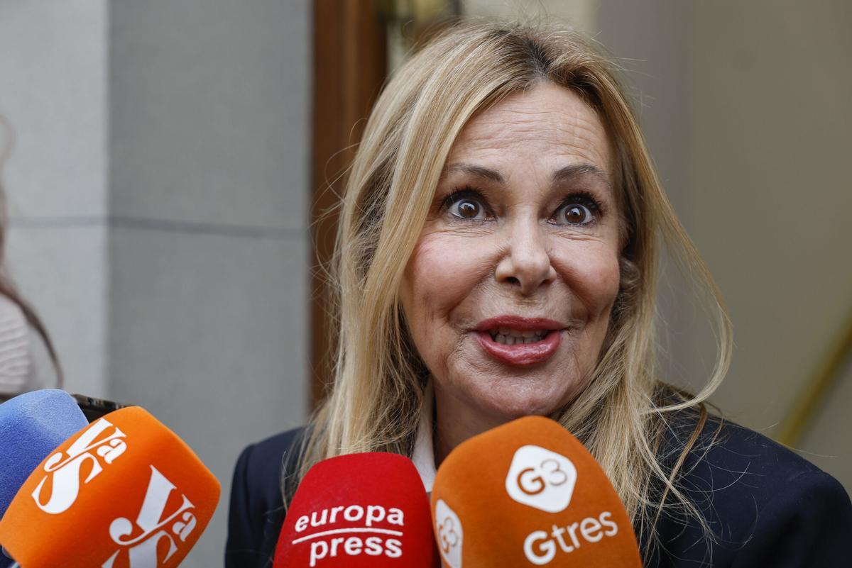 Ana Obregón. Ana Obregón.