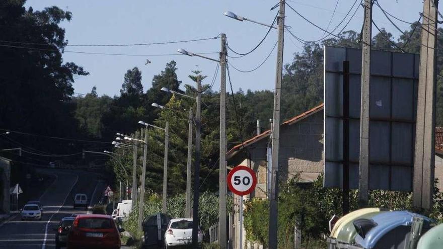 Alumbrado público en A Madalena. // Santos Álvarez