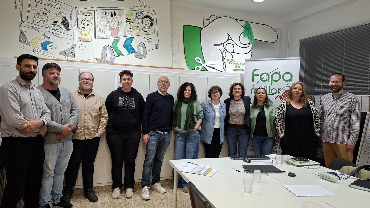 Imagen de los miembros de la nueva junta de FAPA