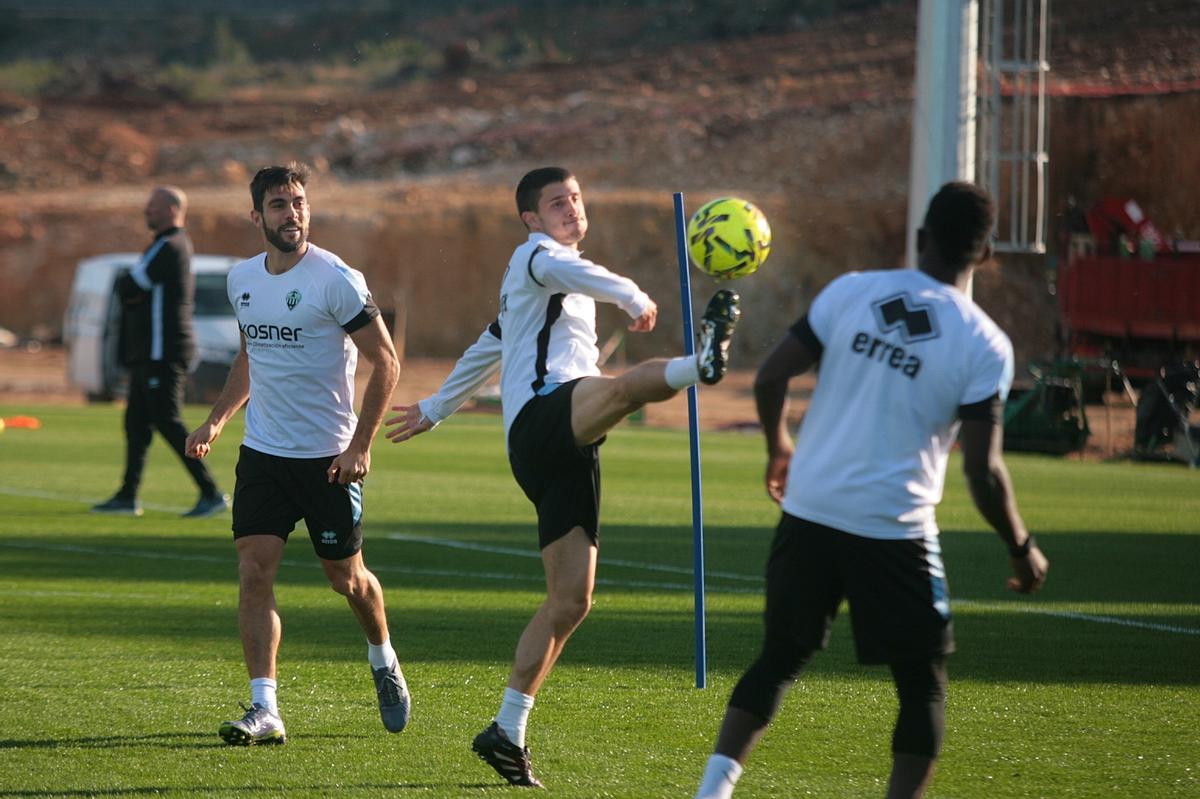 Los preparativos del Granada-Castellón, el cierre de la primera vuelta