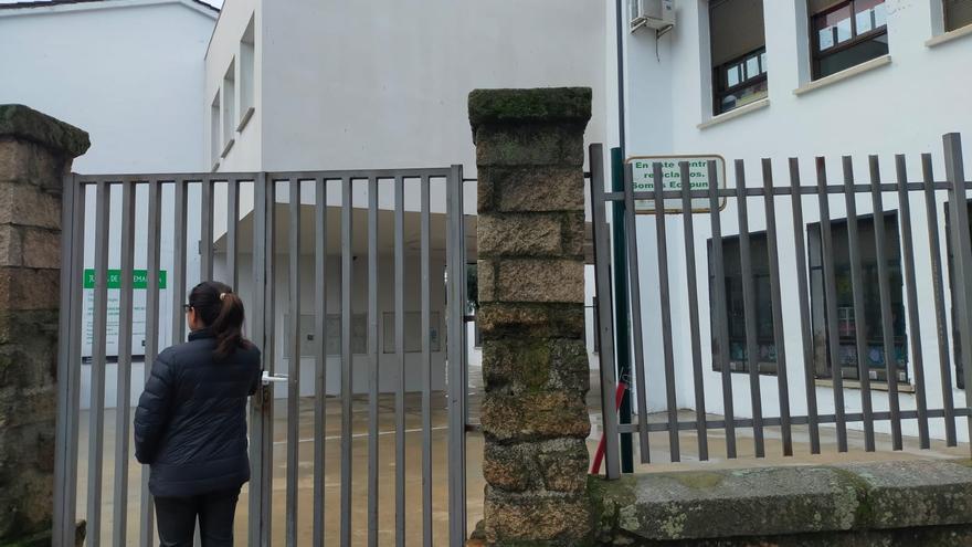 Acoso en un colegio de Plasencia: “¿Tengo que esperar a que mi hijo se tire de un cuarto piso para que intervengan?”