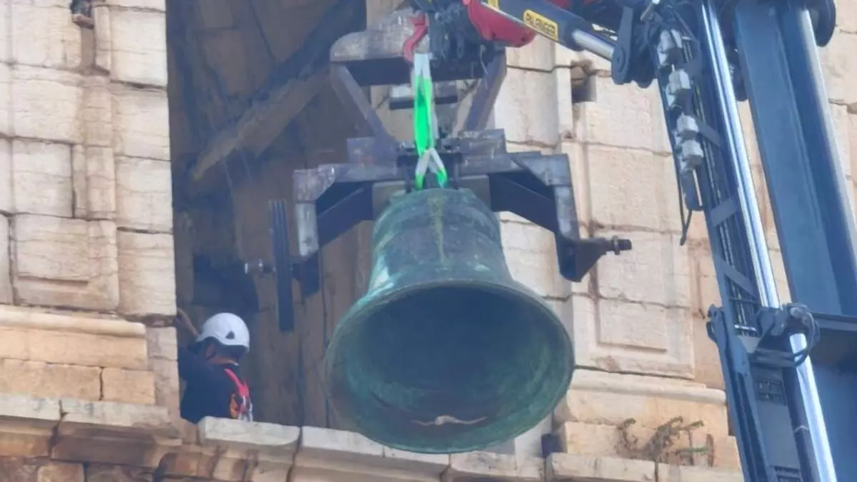 La Jana quiere salvar el sonido que ha acompañado a generaciones: así será la restauración de sus históricas campanas