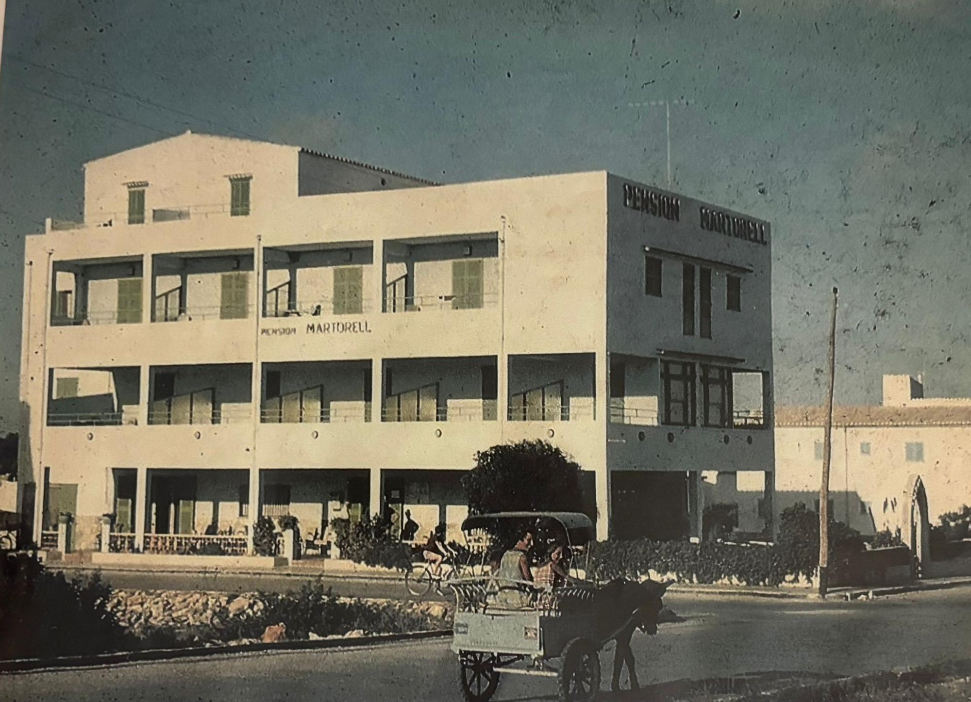 FOTOS | La Colònia de Sant Jordi brinda por sus 100 años de turismo