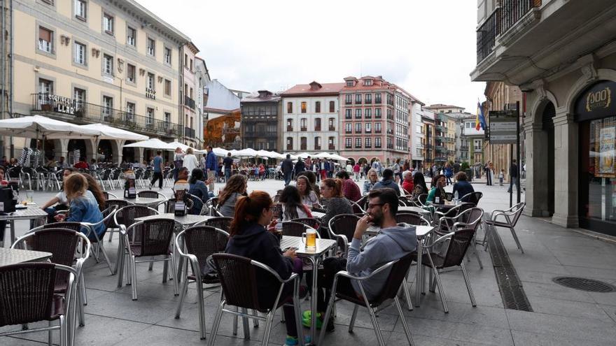 Un fuerte olor toma el centro de Avilés