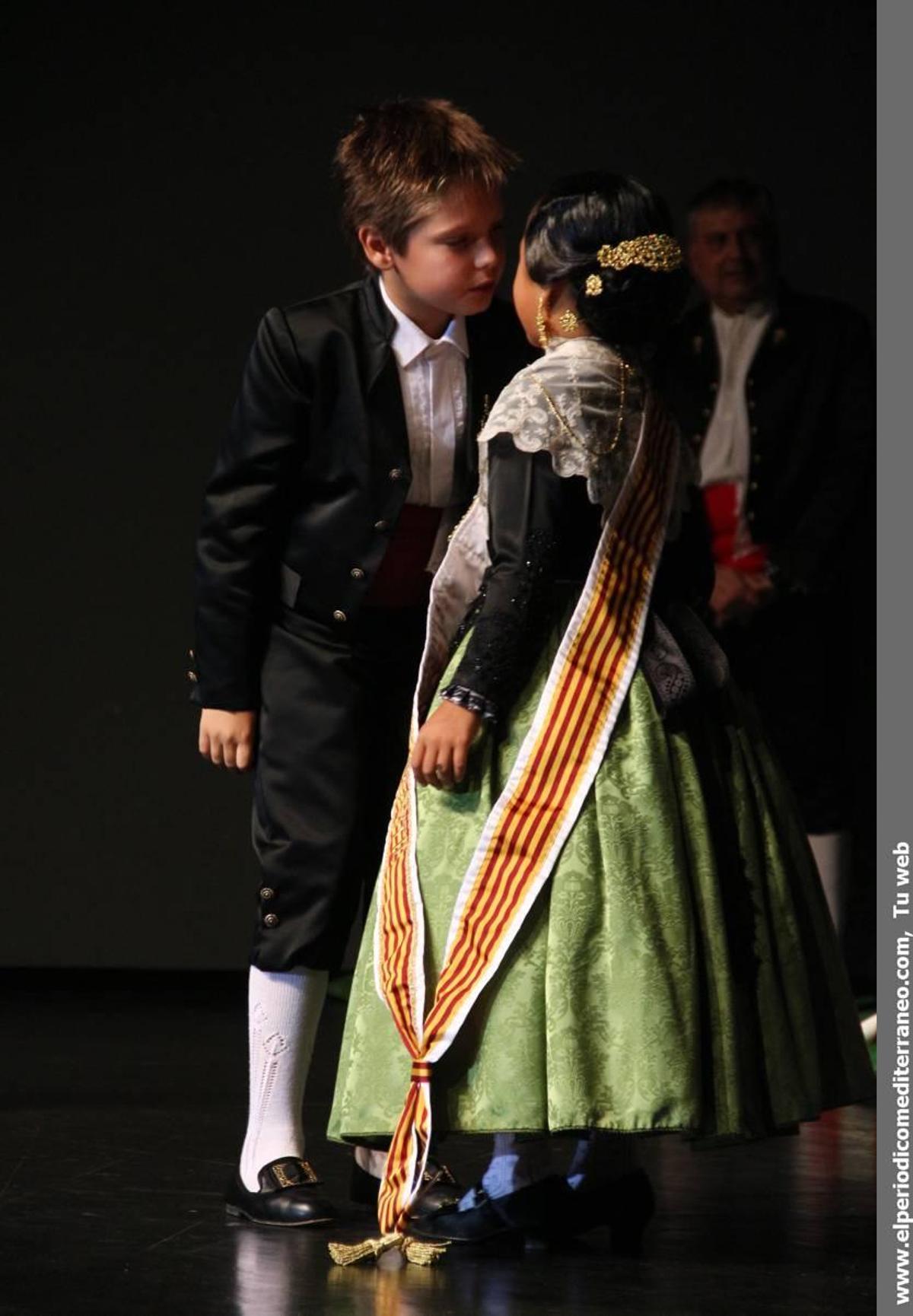 GALERÍA DE FOTOS -- PRESENTACIÓN DE LA GAITA 6, FAROLA-RAVALET