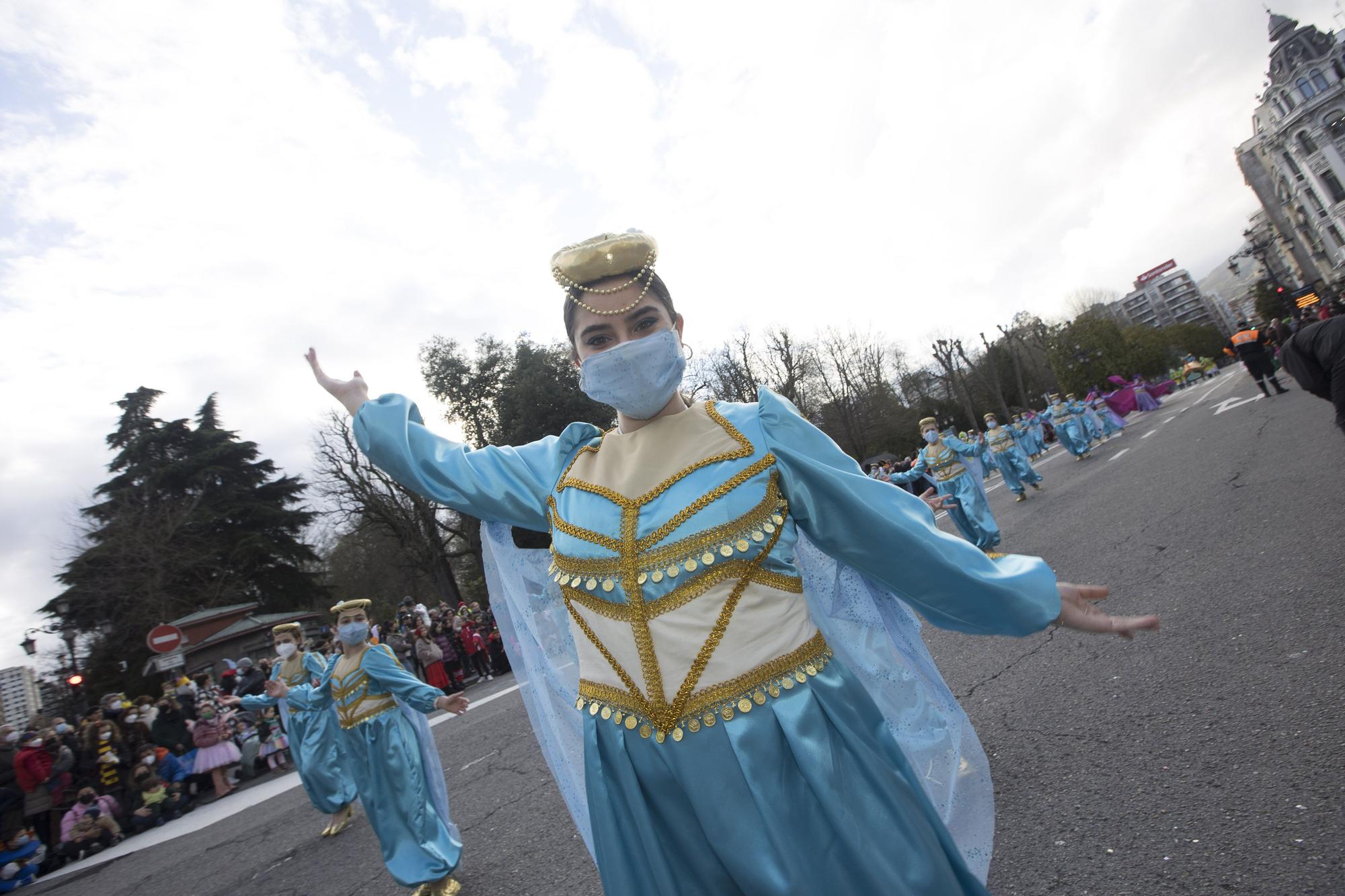 Galería de fotos: Así fue el gran desfile del carnaval en Oviedo