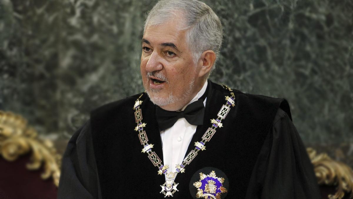 Cándido Conde-Pumpido. Cándido Conde-Pumpido.