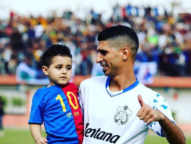 La guerra de Gaza enterra el futbol: «Vaig recuperar les samarretes del Barça dels meus fills després de rescatar-los de la runa»