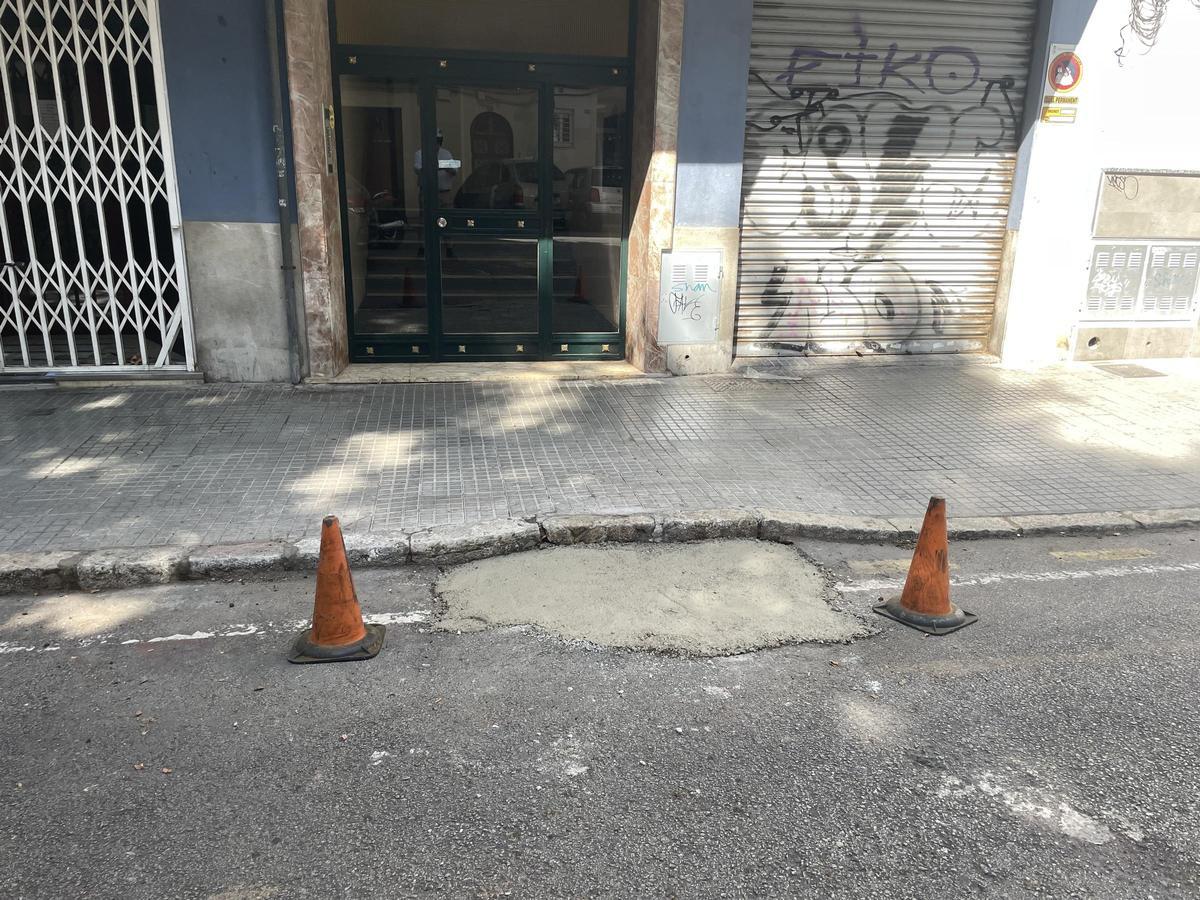 Uno de los alcorques sellados.
