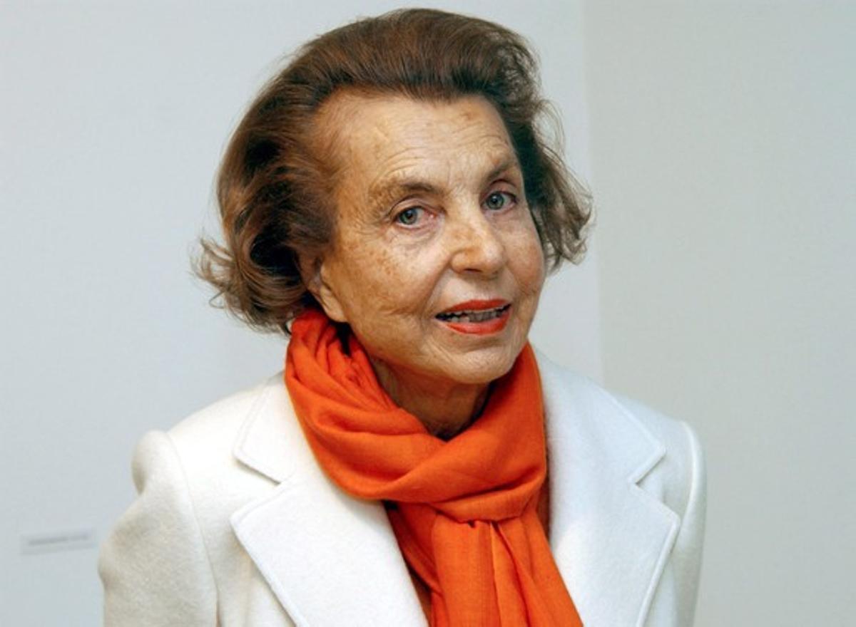 Liliane Bettencourt, entre les dones més riques del món segons Forbes. Liliane Bettencourt, entre les dones més riques del món segons Forbes.