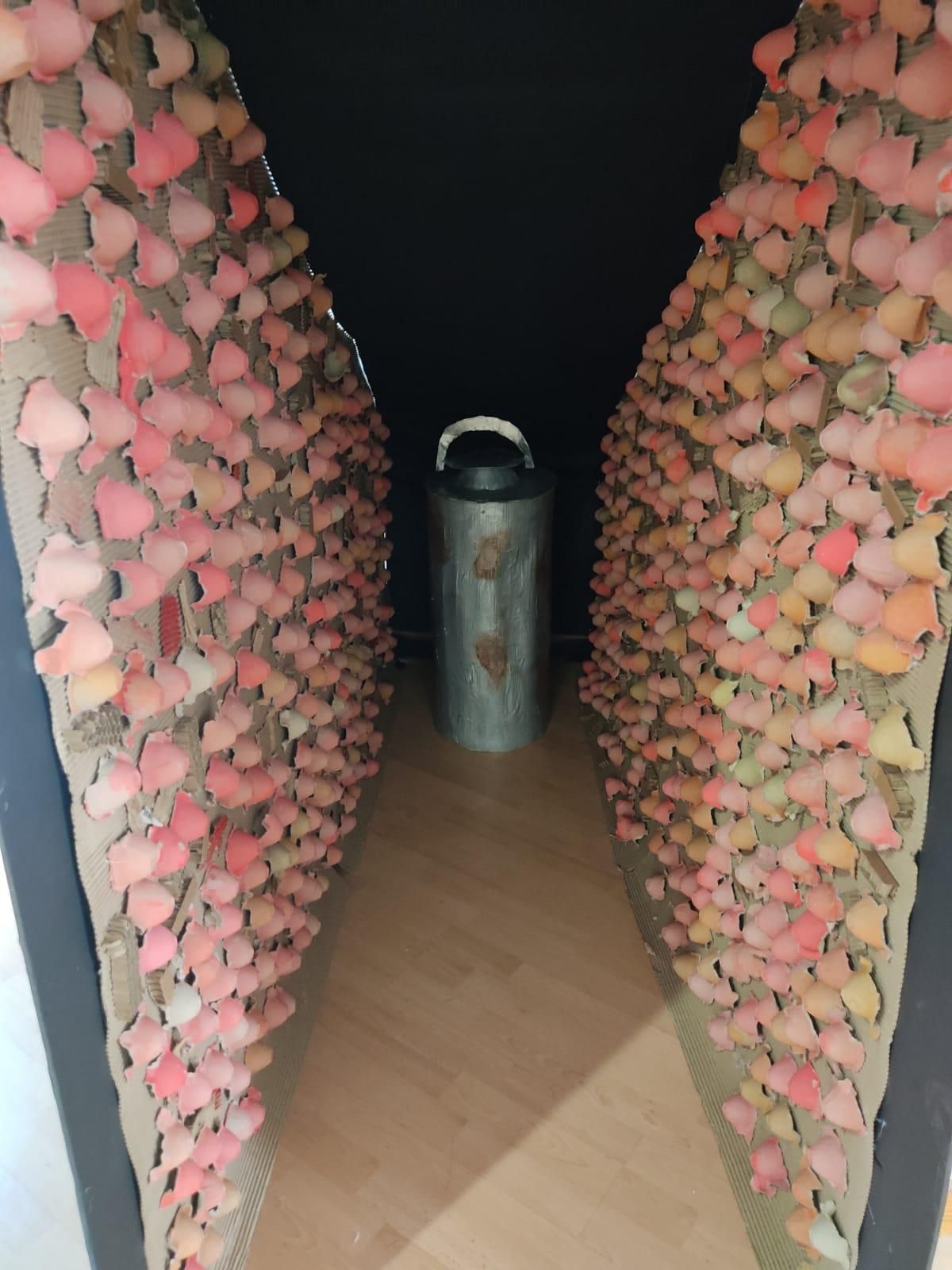 Exposición sobre el Holocausto hecha por alumnos del IES La Noria de Monforte